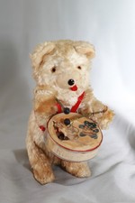 Ours mécanique peluche jouant du tambour