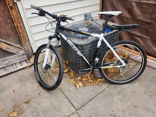 Scott aspect 660 mountain bike - scott,