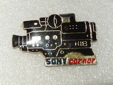 Pin’s   CAMERA HI8  SONY