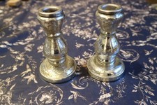 paire de bougeoirs en verre