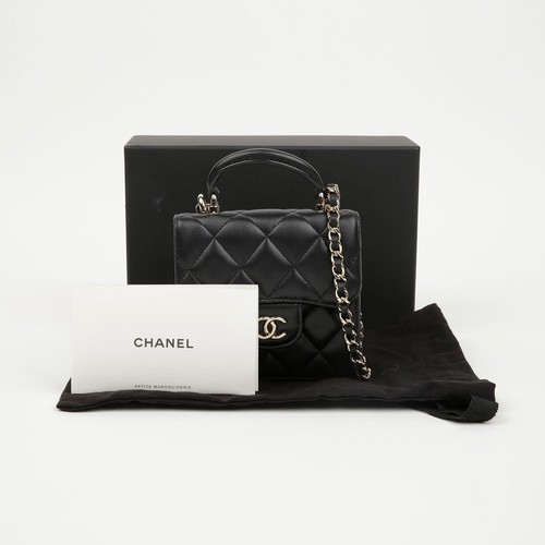 Chanel mini sac chaîne - à,