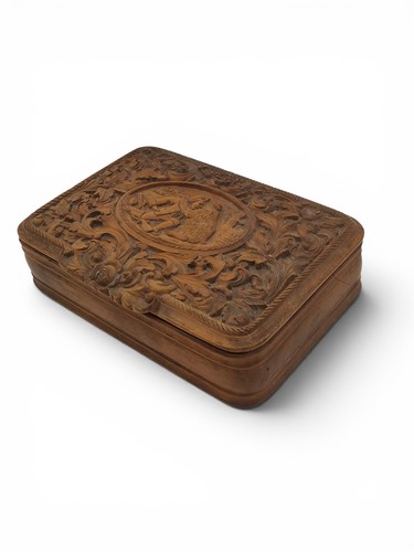 Boîte bois sculpté - bois,