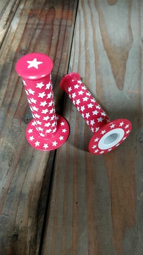 Red and white - white, rubber