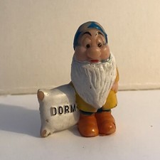 ANCIENNE FIGURINE PVC DISNEY NAIN DE BLANCHE NEIGE 4 CM DORMEUR