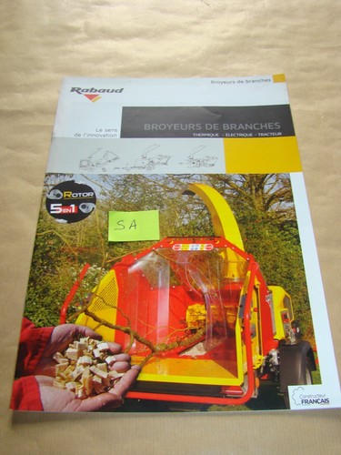 Pages brochure catalogue - 24,