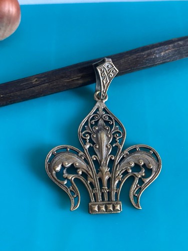 Ancien pendentif laiton - pendentif,