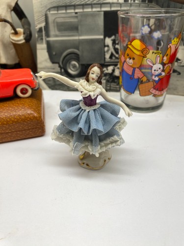 Ancienne danseuse balerine - balerine, en