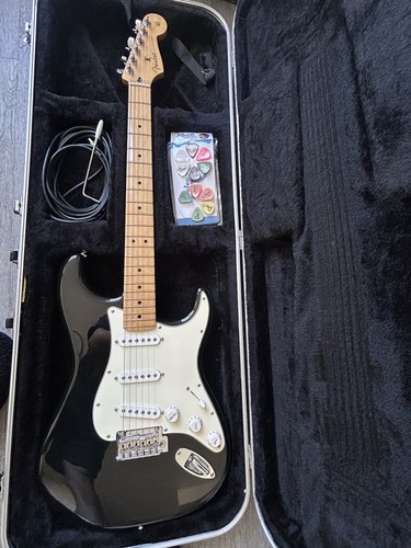 Fender stratocaster 2022 - stratocaster,