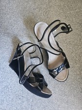 Taille 39 magnifiques chaussures compensées Semelles Cuir EXCELLENT ETAT