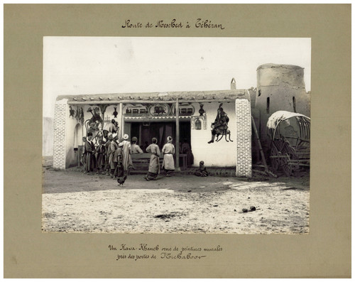 Qajar kava khaneh - un, orné