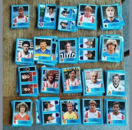 Lot 197 vignettes panini - lot,