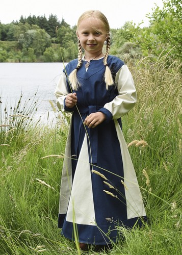Battle merchant robe viking - battle-merchant,