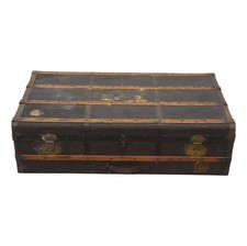 Malle ancienne en cuir renfort