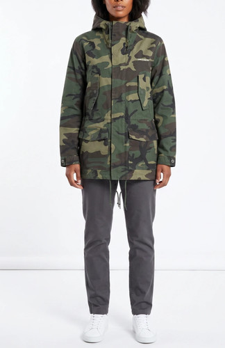 Veste militaire capuche - à,