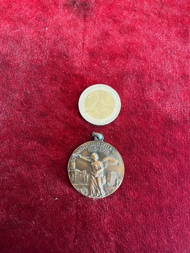Médaille pendentif n39 50e - pendentif,