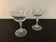 1 coupe à champagne modèle Barsac en cristal Lalique (prix à la pièce)