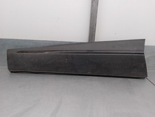 808773776R ENJOLIVEUR AVANT /