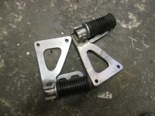 Paire de cale-pieds pour SUZUKI 125 200 TSR  ( 1989-1995 )