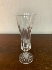 16 flûtes à champagne modèle Chevreuse en cristal Daum (prix à la pièce)