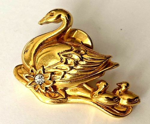 Pin broche avon - cygne, doré