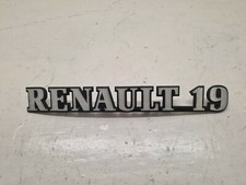 Monogramme hayon pour renault R19 essence de 1988