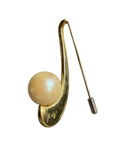 Fidji  Guy Laroche Broche