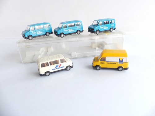 Praline 5 camionnettes - /,