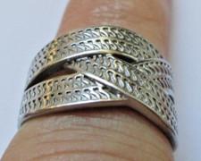 Bague anneau large acier couleur argent taille 58 original bijou vintage 2523