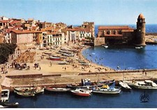 66 COLLIOURE AA#DC854 LE PORT BATEAUX DE PECHE LA PLAGE