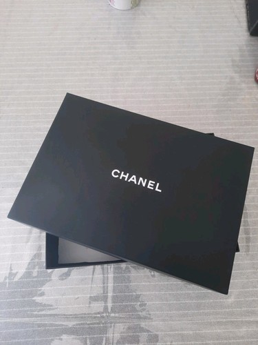Boite chanel vide - vide, 26x18x6.5