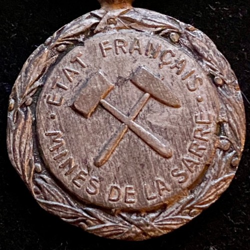 Médaille des mines - des, la
