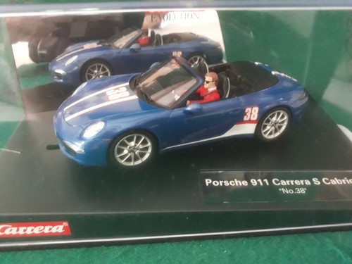 Slot car voiture - voiture, circuit