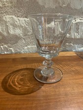 9  Verre à absinthe ancien