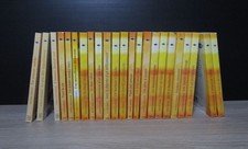 Lot de 23 livres roman amour