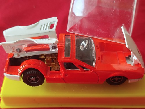 Dinky toys tomaso mangusta - de,