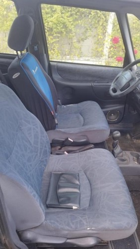 Actionneur serrure porte - , avant