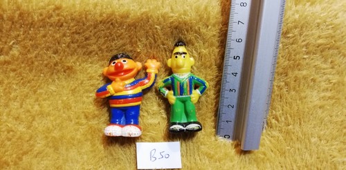 Lot b50 figurines - 2,