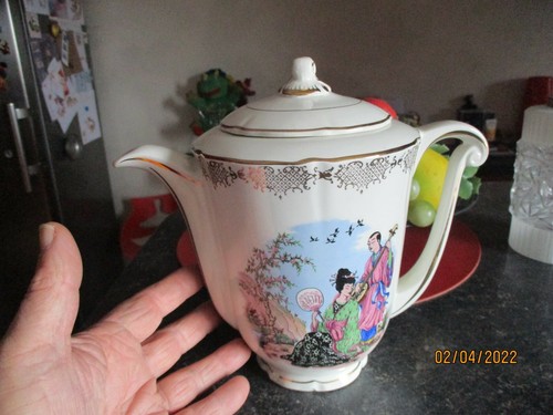 Ancienne cafetière décors - cafetière, au