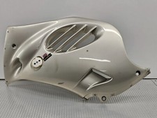 Cache capot de carénage