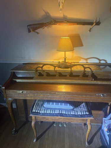 Baldwin spinet upright piano - baldwin,