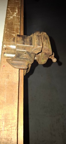 Etau agrafe mors de - , mm