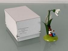 Figurine Erzgebirge Seiffen lapin de Pâques sous perce-neige 11 cm. Excellent...