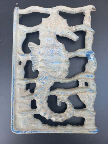Ancien dessous plat - dessous, invicta