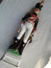  BOUTEILLE MUSICALE céramique vernissée " soldat de l'empire "