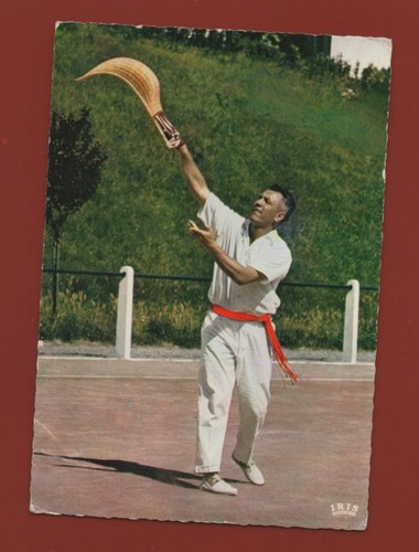 Pays basque pelote - -,