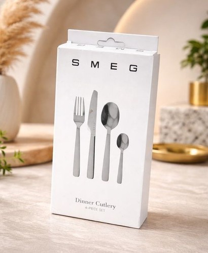 Set couverts smeg neuf - de,