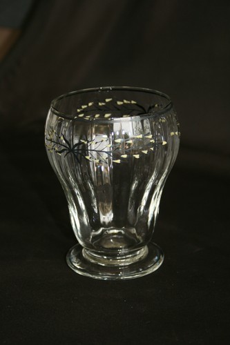 Verre ancien forme cloche - , à