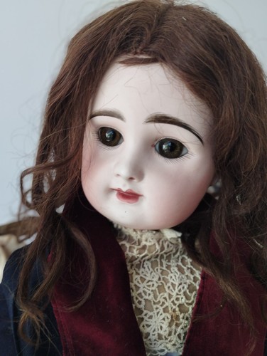 Old french doll rabery - french,