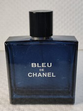 Flacon de Parfum vide de la Marque de Luxe CHANEL - BLEU DE CHANEL