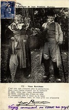 CPA AK Folklore - Les Chansons